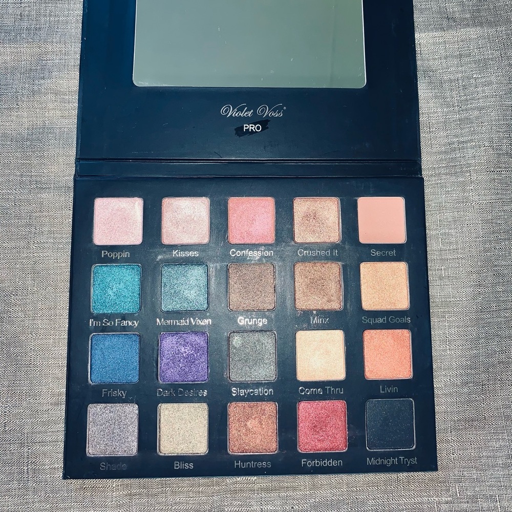 Violet Voss Drenched Metals Pro Palette
